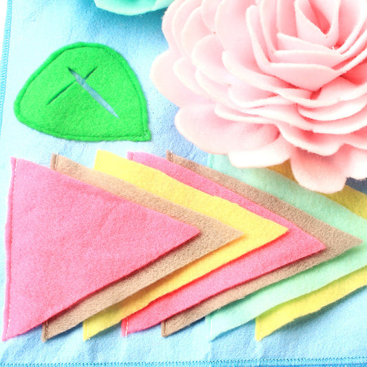 Flower pet sniffing mat