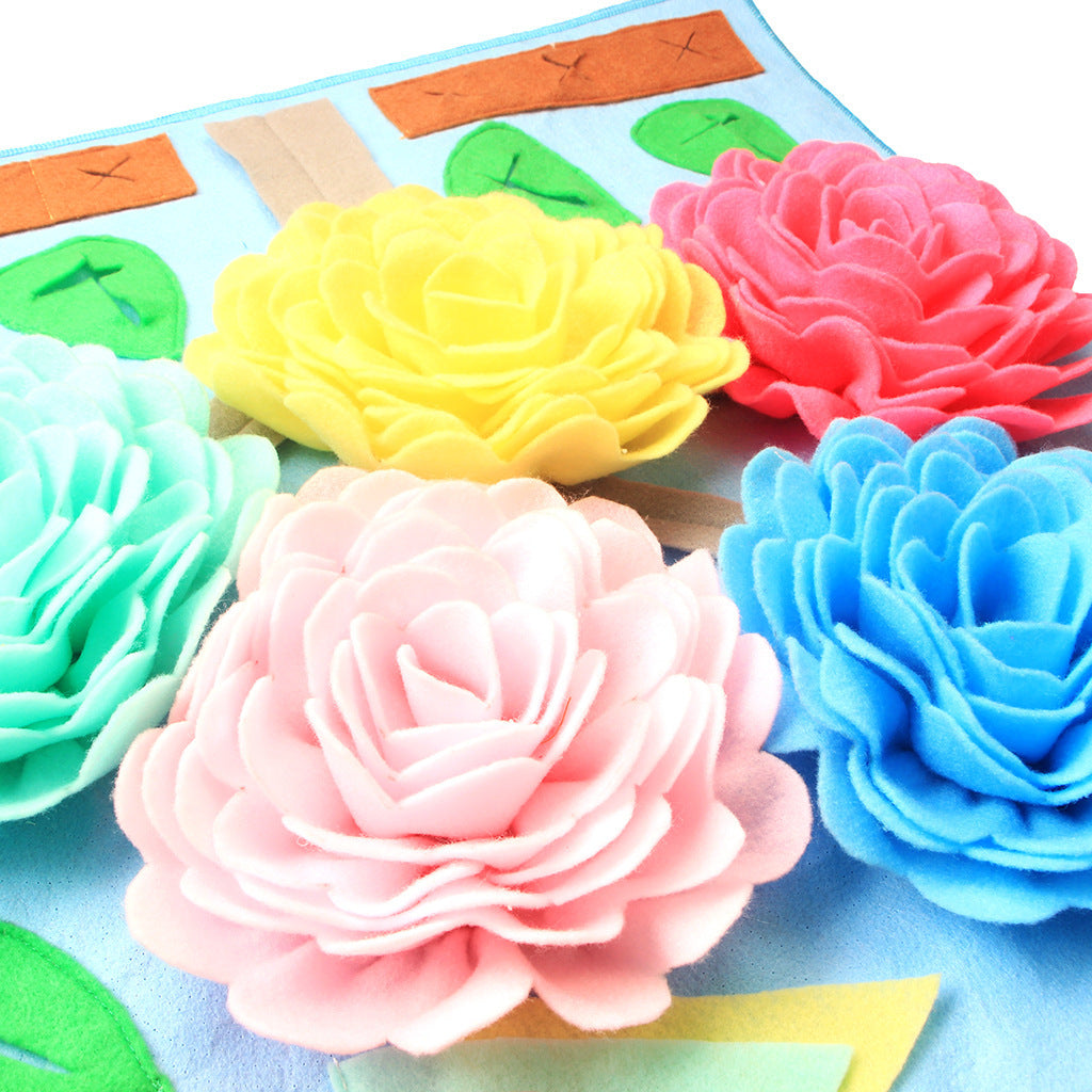 Flower pet sniffing mat